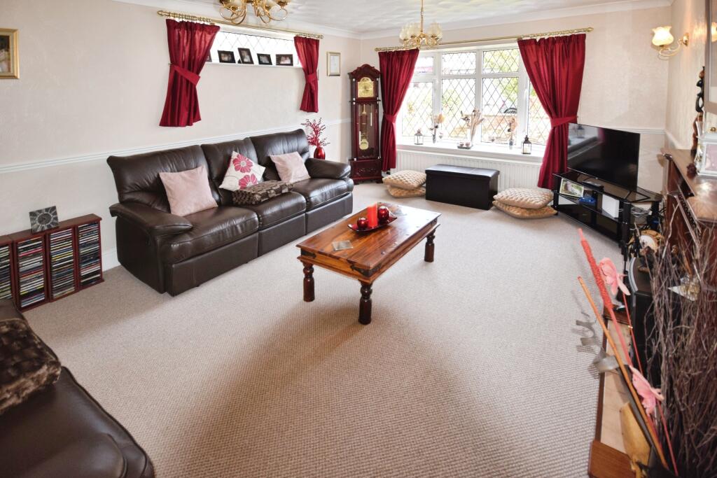 Park Avenue, Skegness, PE25 photo 2