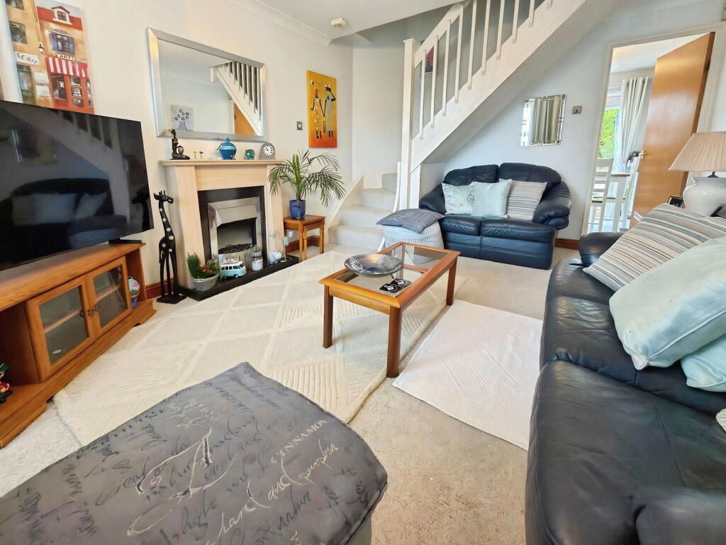 Ffordd Dewi, Llangyfelach, Swansea photo 2