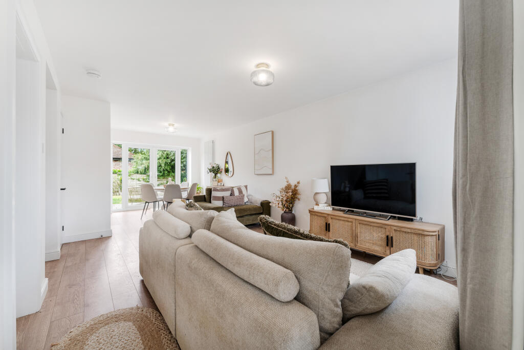 , Cunningham Close, Great Sankey, Warrington photo 2