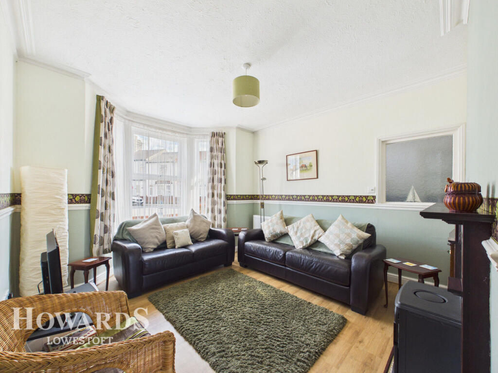 House in East Suffolk, Kirkley, Lowestoft - View 4