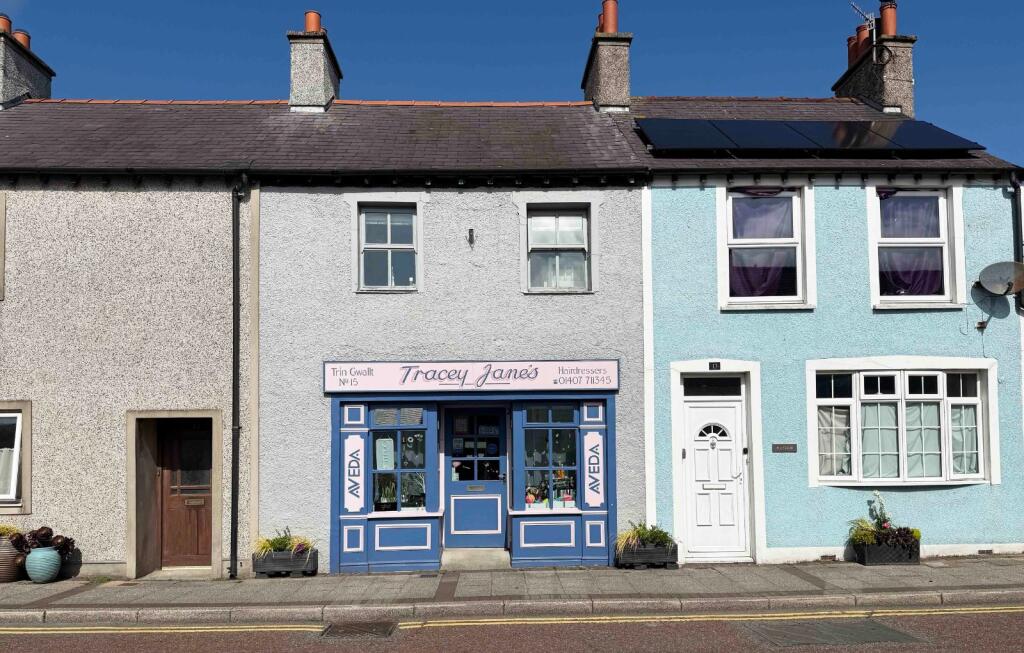 2-bed terraced on High Street, Cemaes Bay, Isle of Anglesey, LL67, £220,000