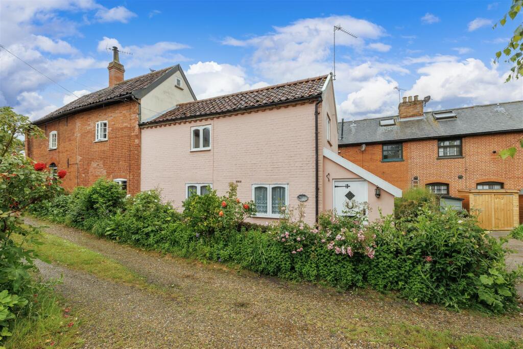 Main image of property: Chediston Street, Halesworth