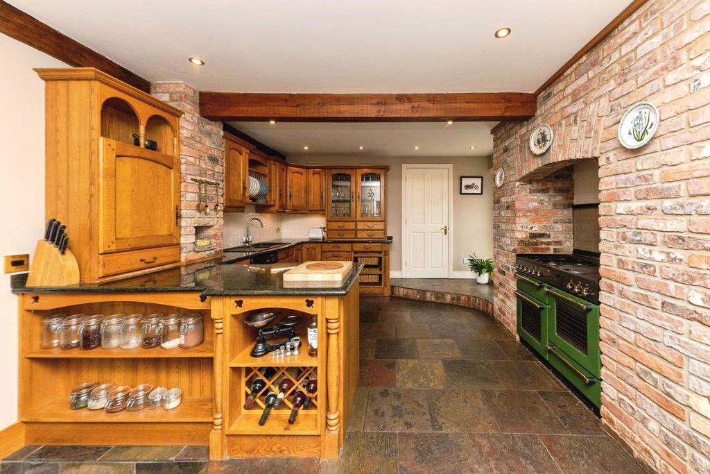 House in East Lindsey, Legbourne - View 3