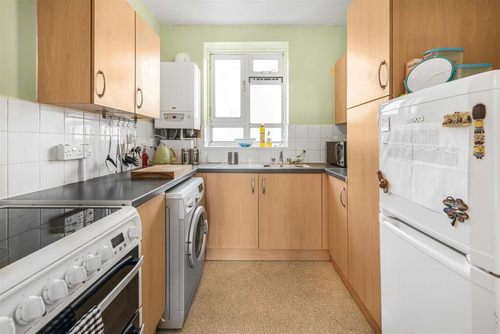 Apartment in London - View 2