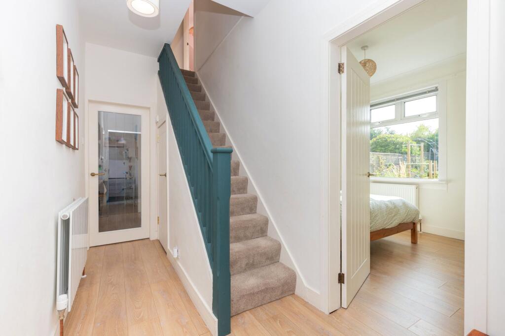 House in Clarkston, Mansefield, Carolside - View 4