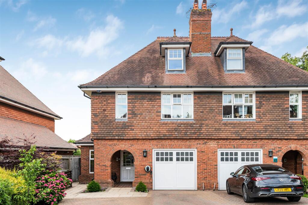 Main image of property: Holbrook Gardens, Aldenham, Watford
