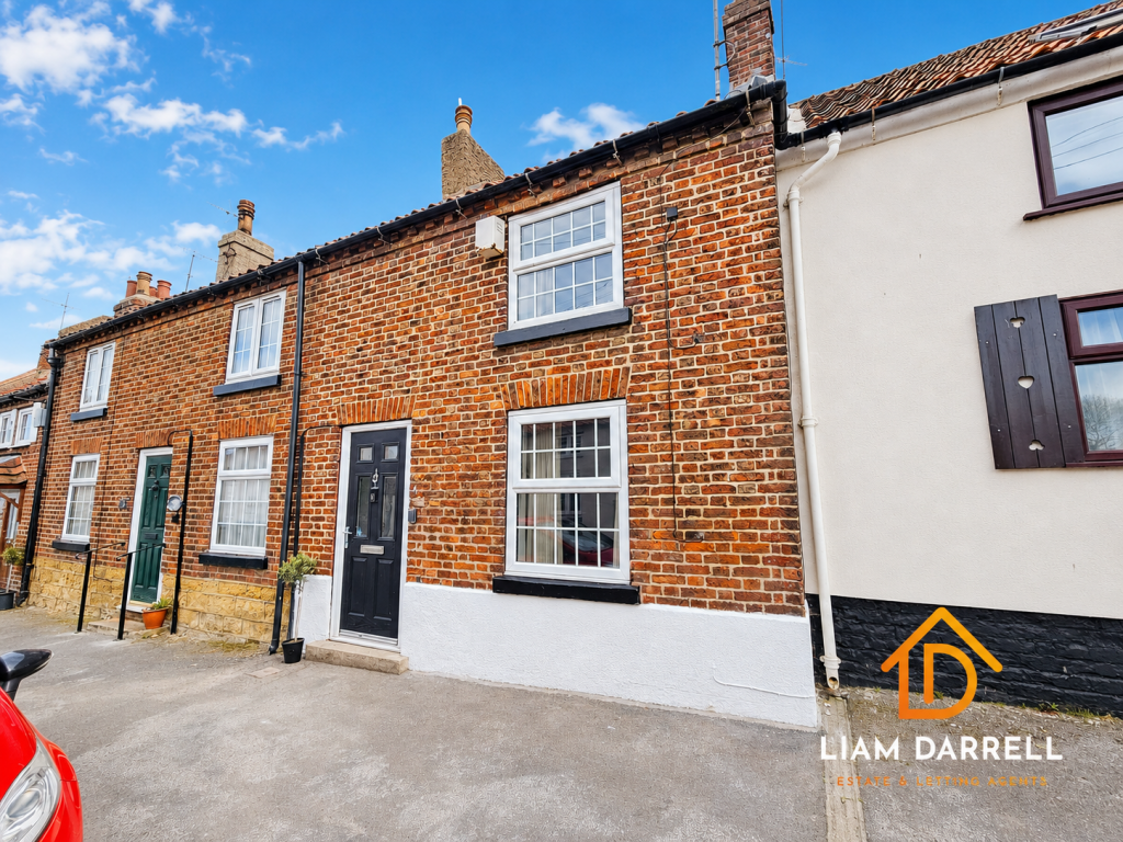2-bed terraced on Hunmanby Street, Muston, Filey, North Yorkshire, £190,000