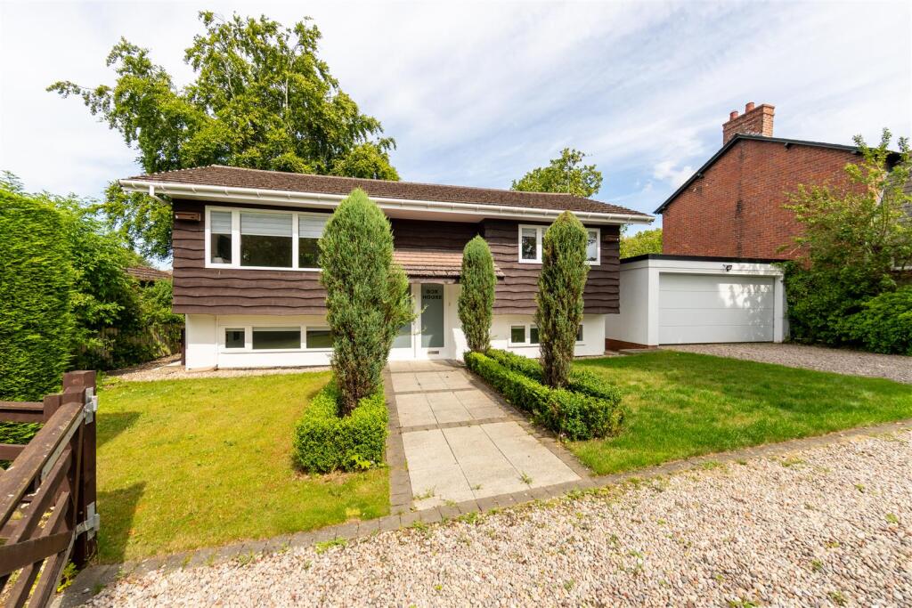 Main image of property: Dunsgreen, Ponteland, NE20