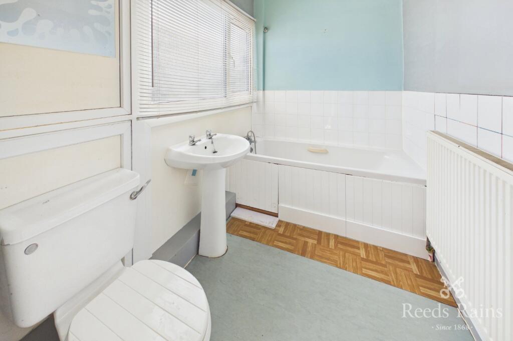 Worthing Road, Ingol, Preston, Lancashire, PR2 - More