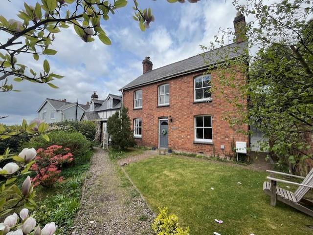 Main image of property: 242 West Malvern Road, Malvern