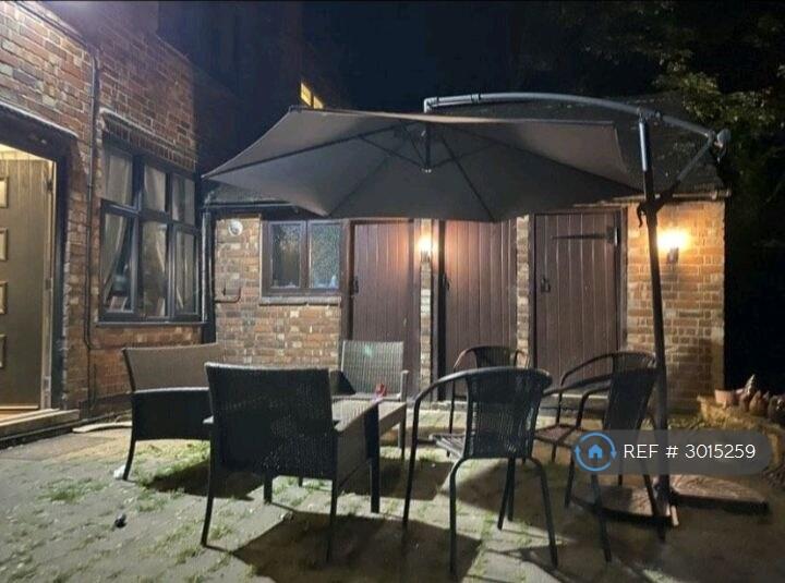 House in Derby - View 4