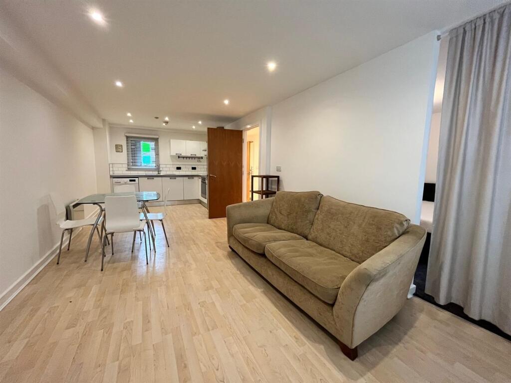 Main image of property: The Linx, Simpson Street, Manchester