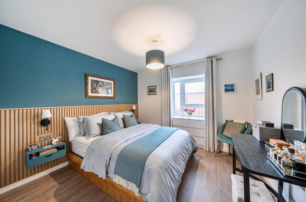 Main image of property: Beaufort Square, Beaufort Park, Colindale, NW9