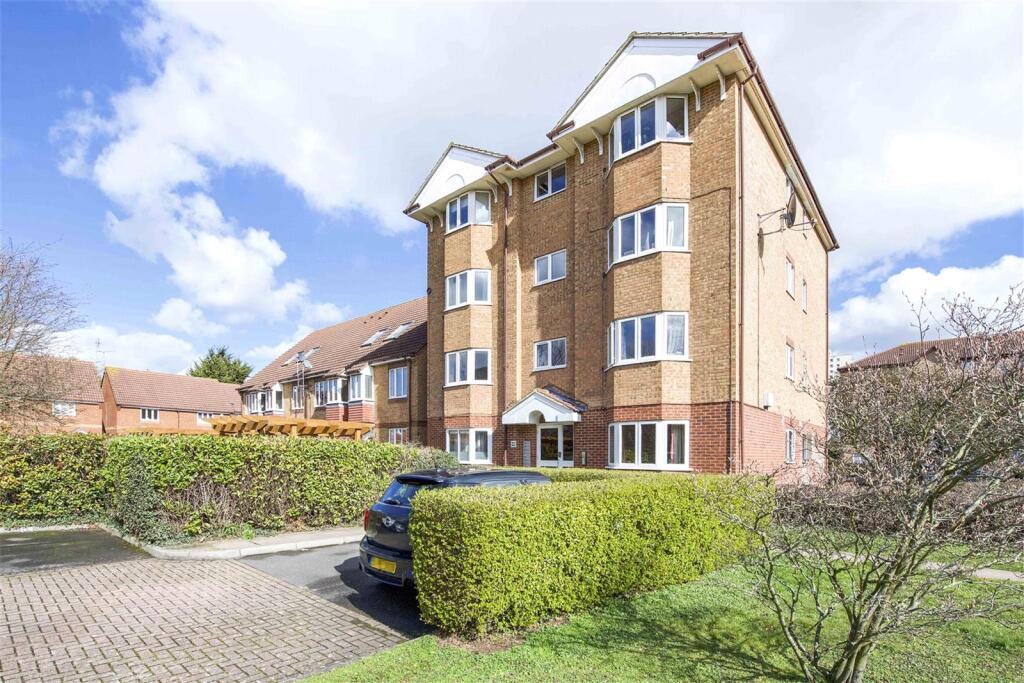 Main image of property: Varsity Drive, Twickenham