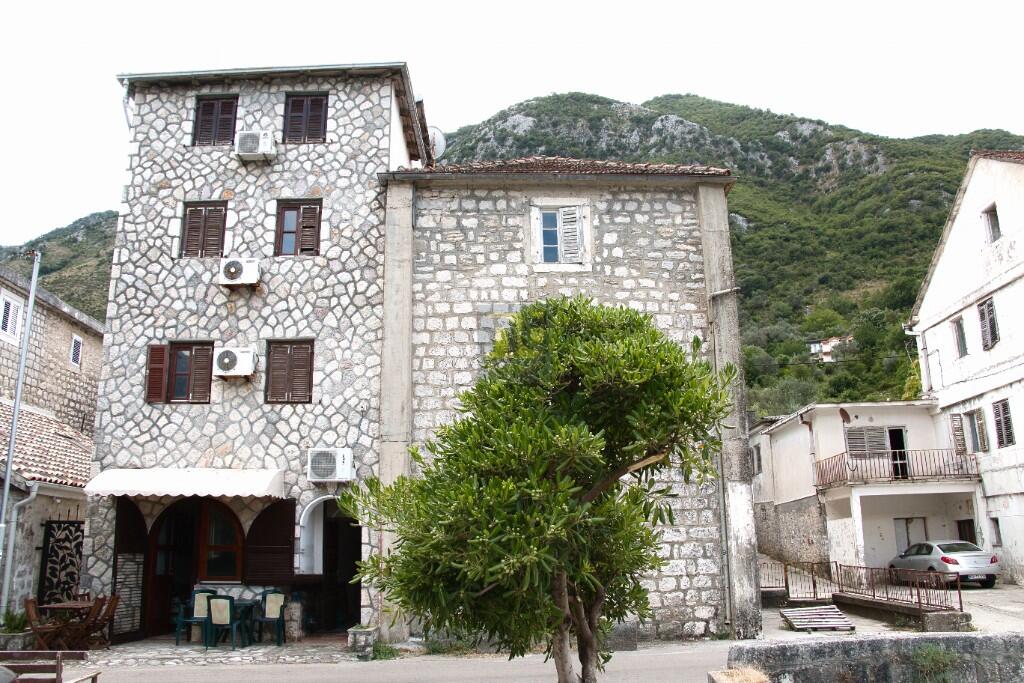 Main image of property: Prcanj