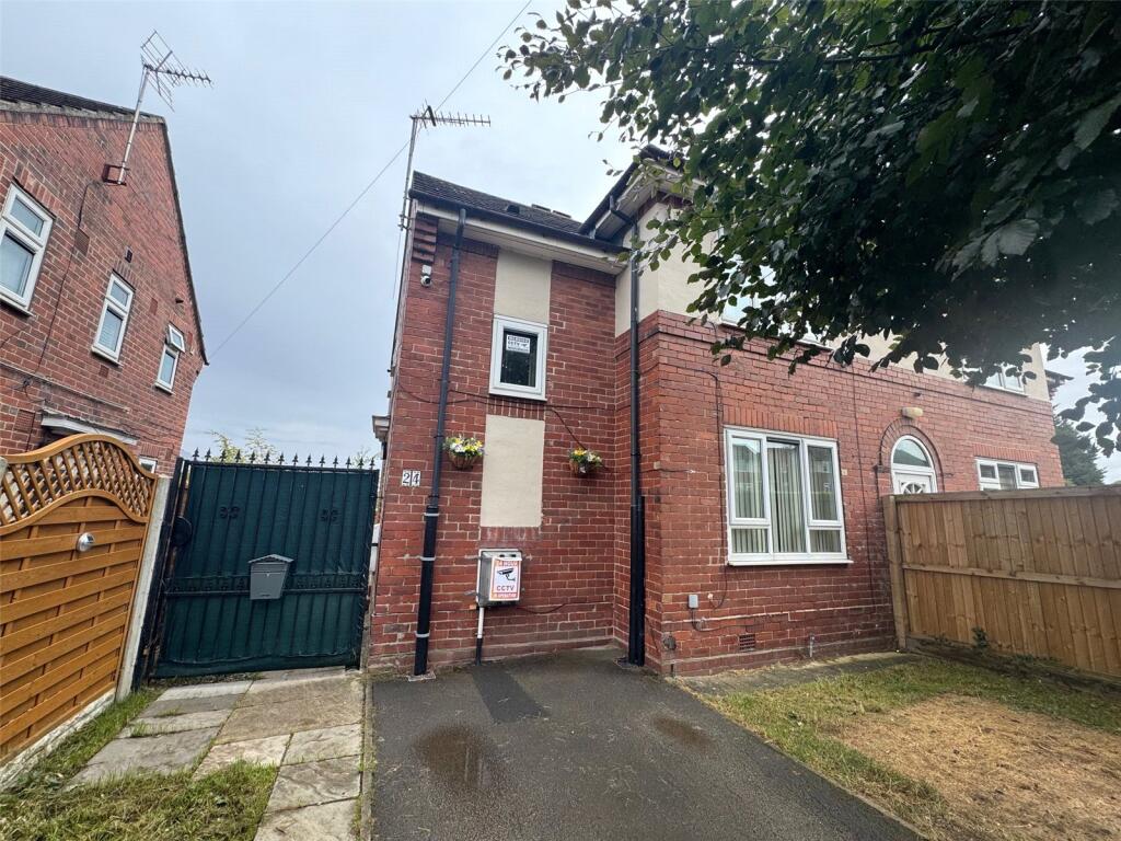 Main image of property: Thorn Grove, Leeds, West Yorkshire, LS8