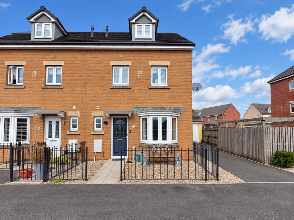 Main image of property: Cae Alaw Goch, Aberdare