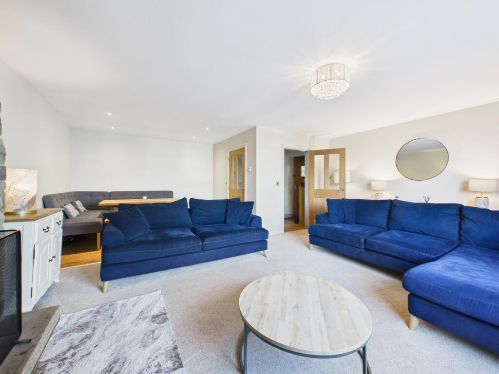 House in Huddersfield, Birchencliffe - View 4