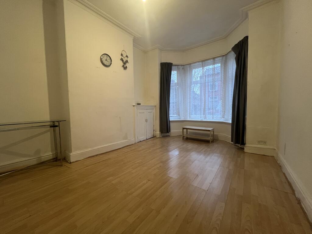 Woodland Road, Gorton – pohled 5