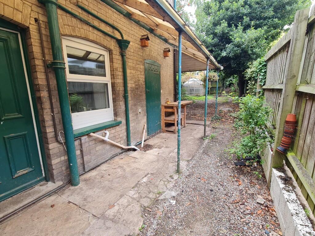 Finborough Road, Stowmarket, Suffolk, IP14 photo 2