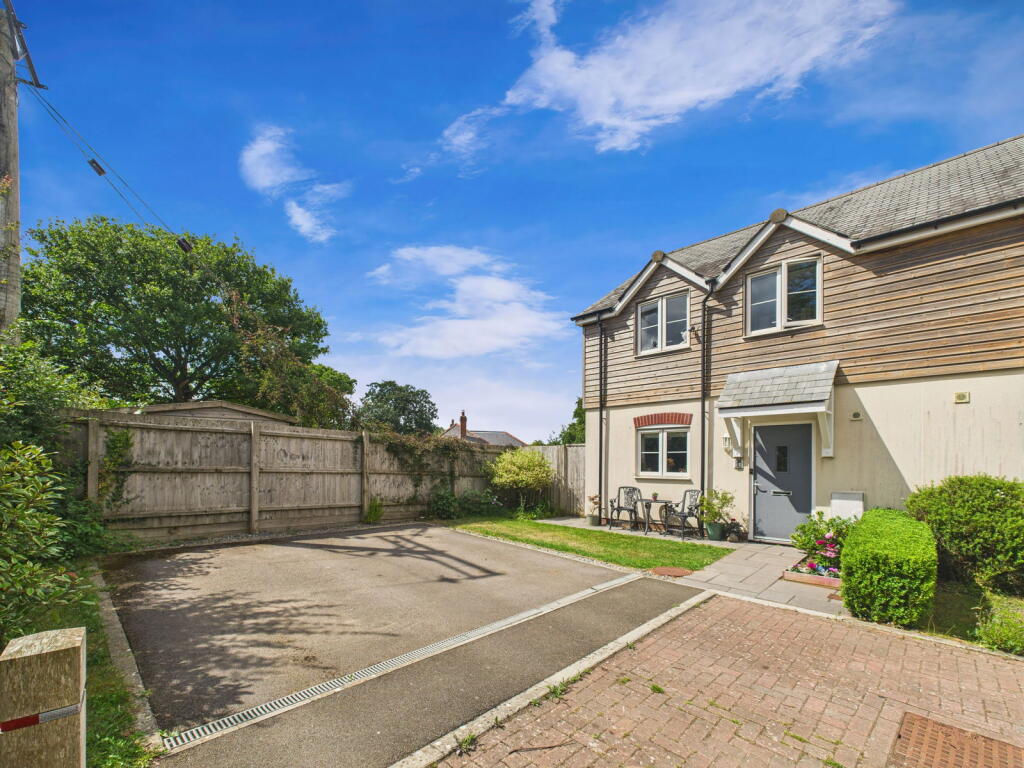 Main image of property: Whimple