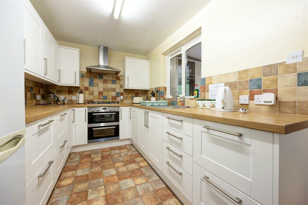 16 Manor Close, Burton In Lonsdale photo 3