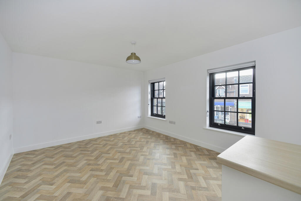 Apartment in Guildford - View 4