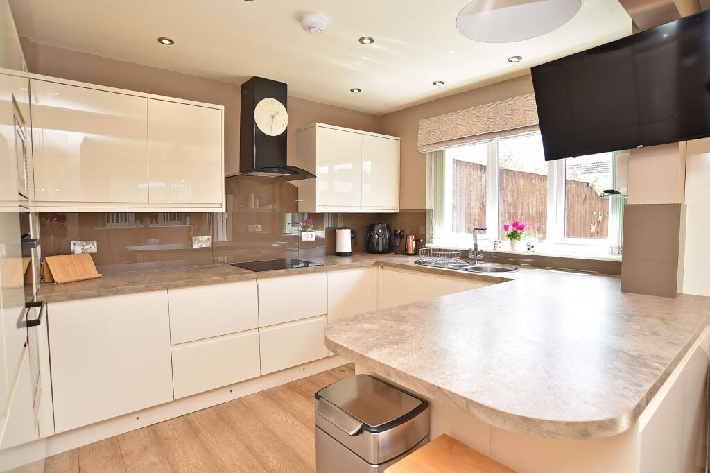 Park Gate, Knaresborough - View 4