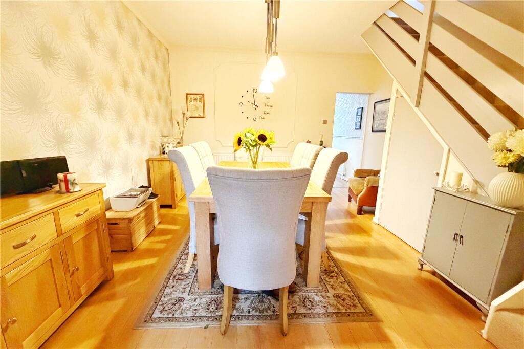House in Oldham - View 5