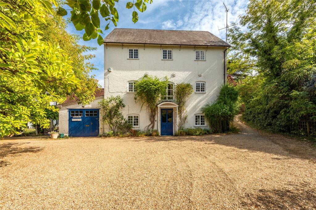 Main image of property: Pixham Lane, Pixham, Dorking, Surrey, RH4
