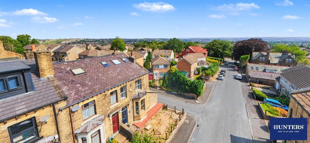 Main image of property: Oakleigh Road Bradford, BD14 6NP