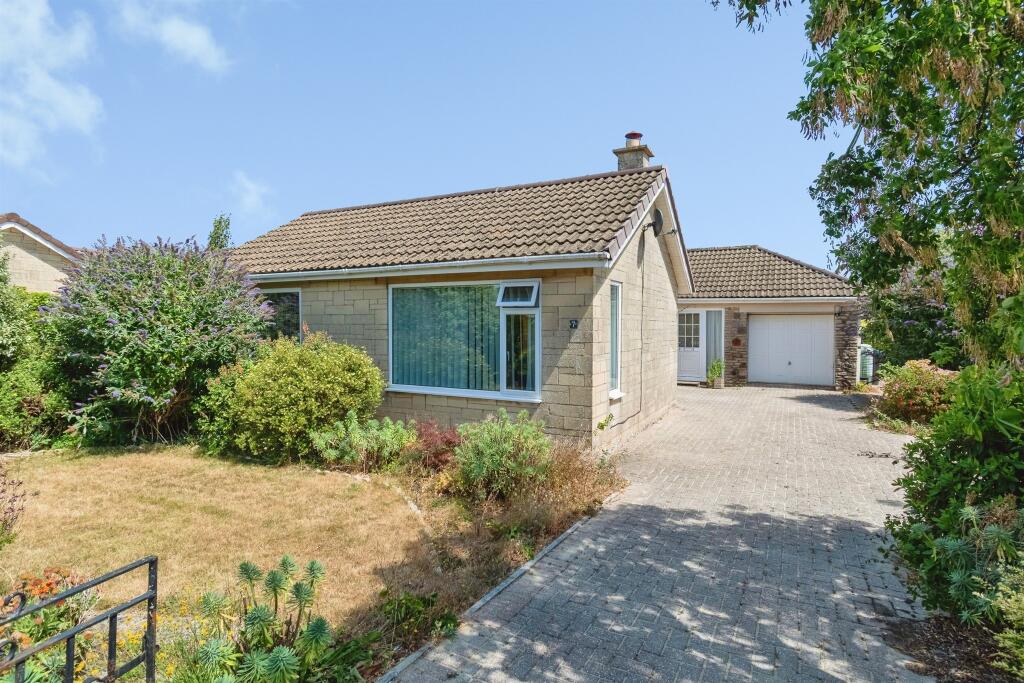 Main image of property: Fosseway Close, Colerne, CHIPPENHAM