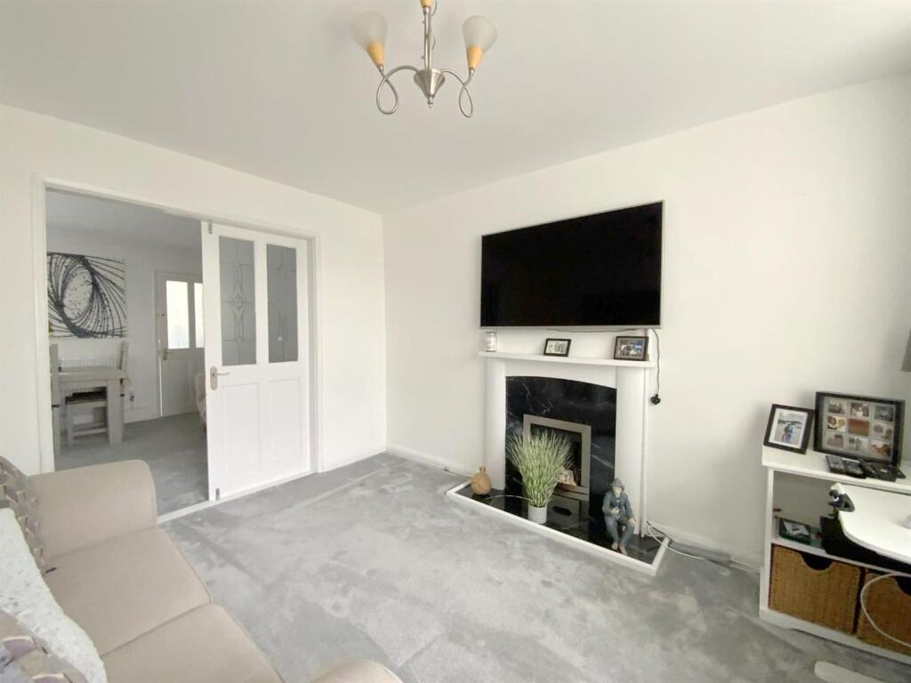 Corinthian Avenue, Grimsby photo 4
