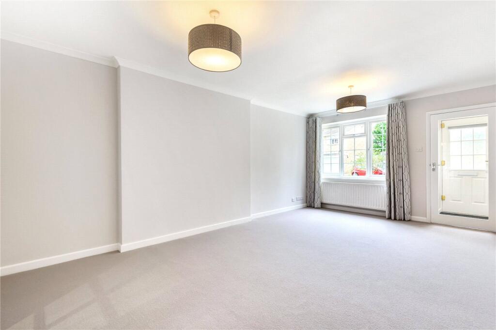 House in Kingston upon Thames - View 4