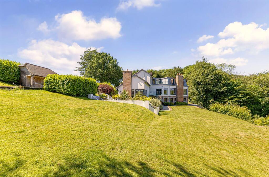 Main image of property: Priors Dean