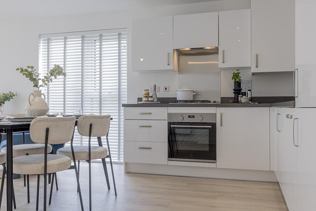 Apartment in Bishop's Stortford, Hockerill - View 4