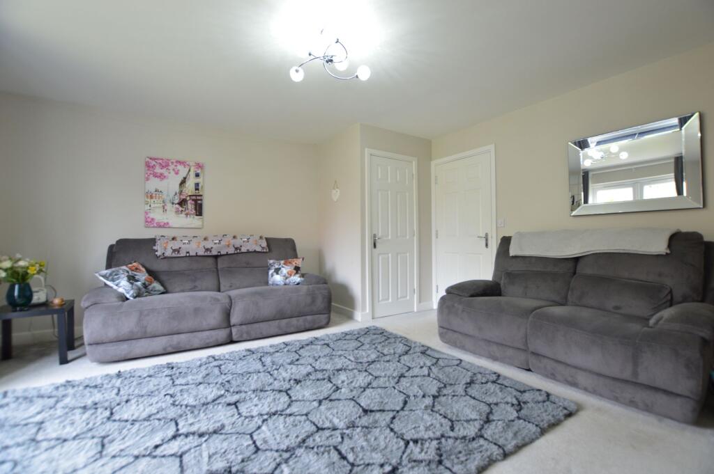 Sandown Drive, Bourne, PE10 photo 4