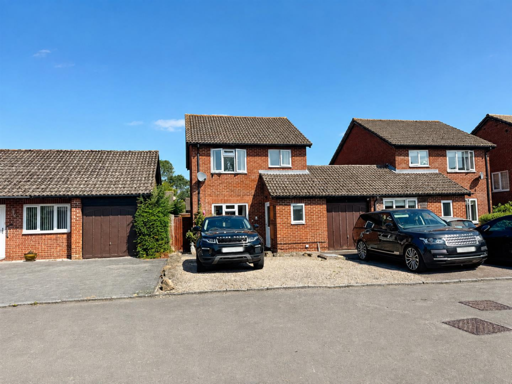 Main image of property: Mary Grove, Highnam