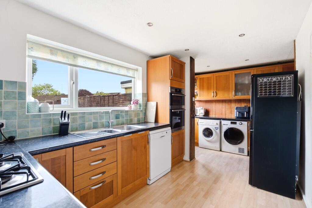 House in Hatfield, Oxlease - View 4