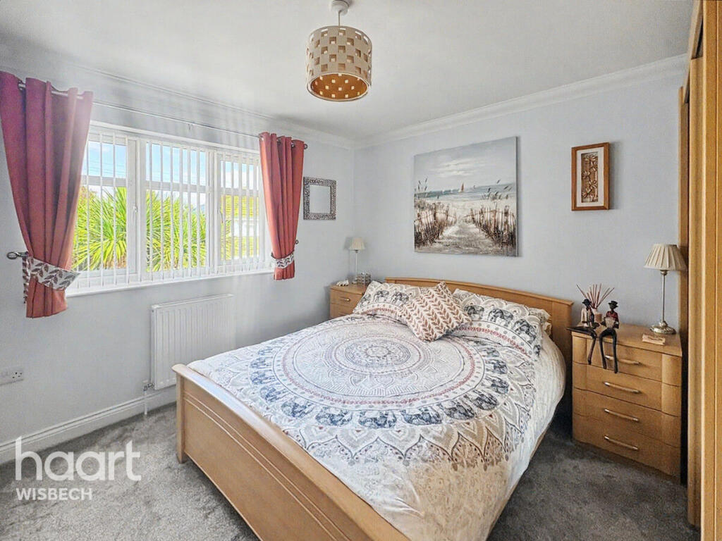 House in Fenland, Wisbech - More