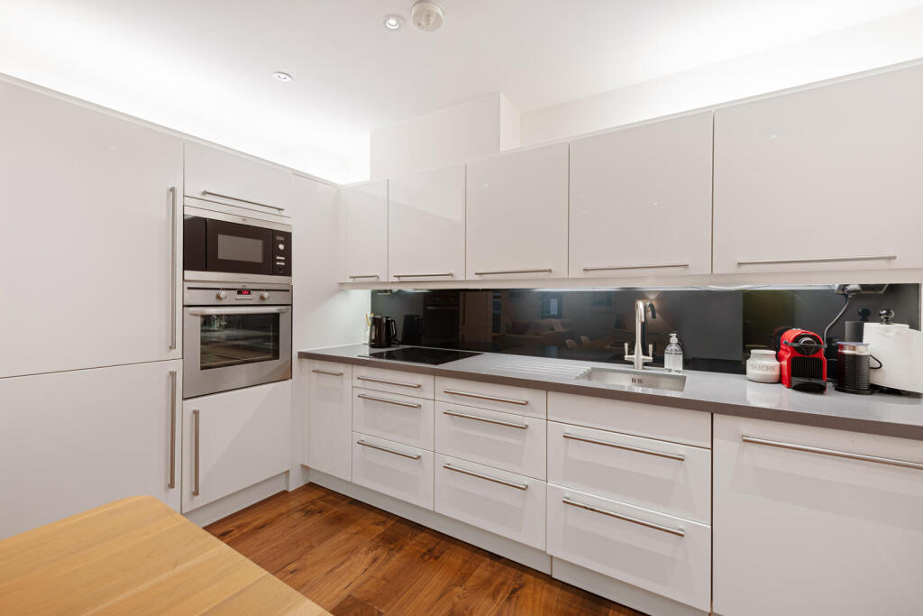 Apartment in London, City of Westminster - View 5