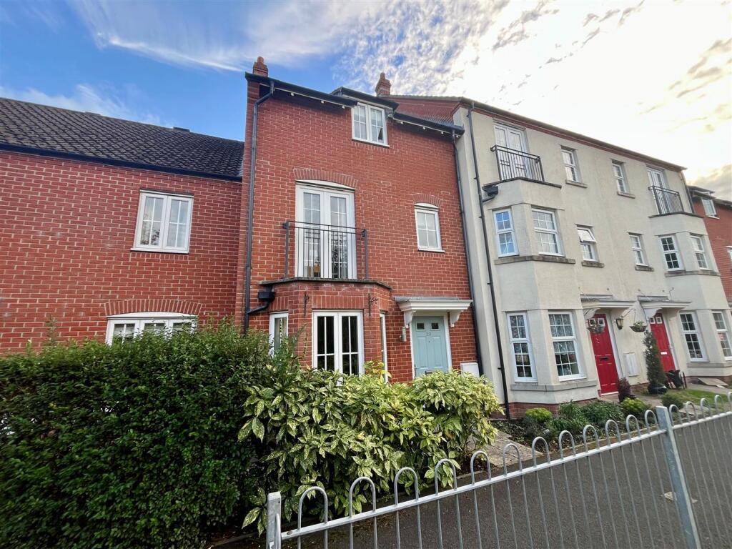 3-bed house on 23, Halfpenny Road, Salisbury, £375,000