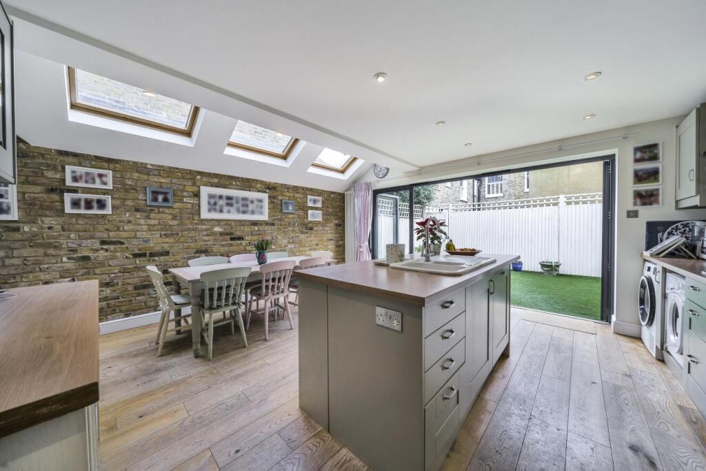 Main image of property: Roskell Road, Putney, London, SW15