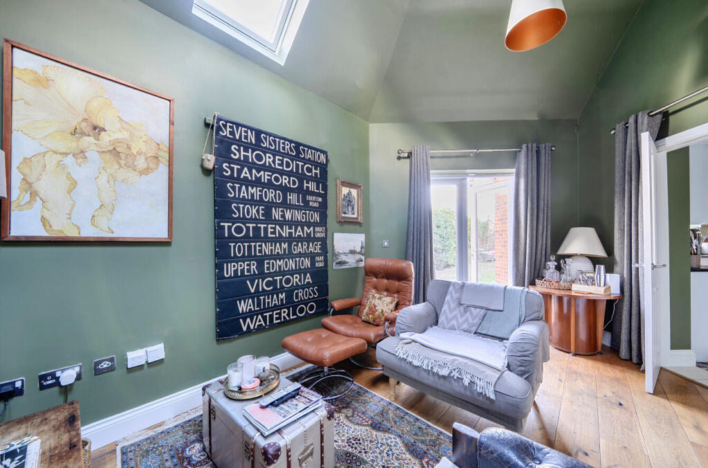 House in Kingston upon Thames - View 5