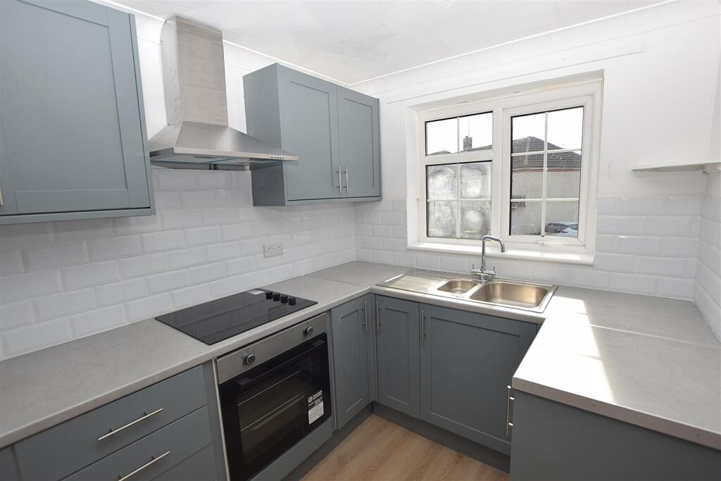 House in Tonbridge - View 5