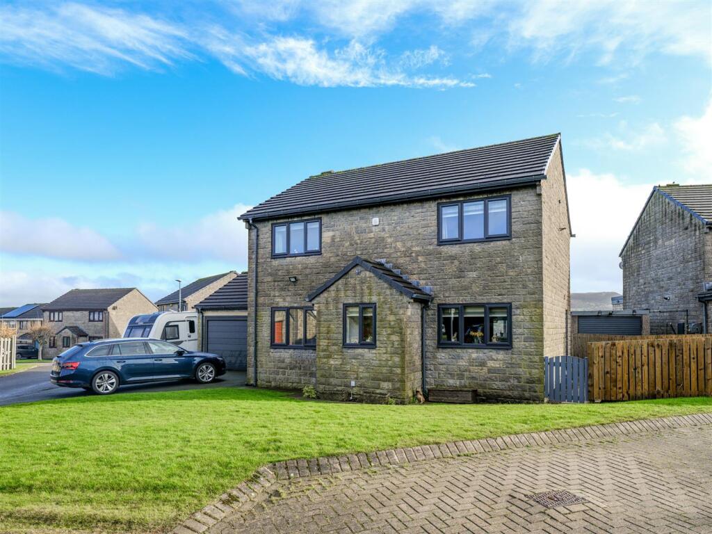 Main image of property: The Heights, Scholes, Holmfirth HD9