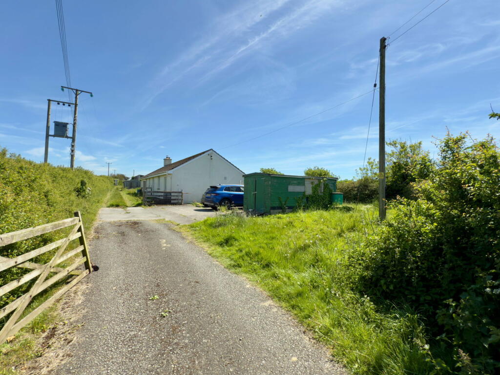 Harlyn Bay, PL28 photo 4