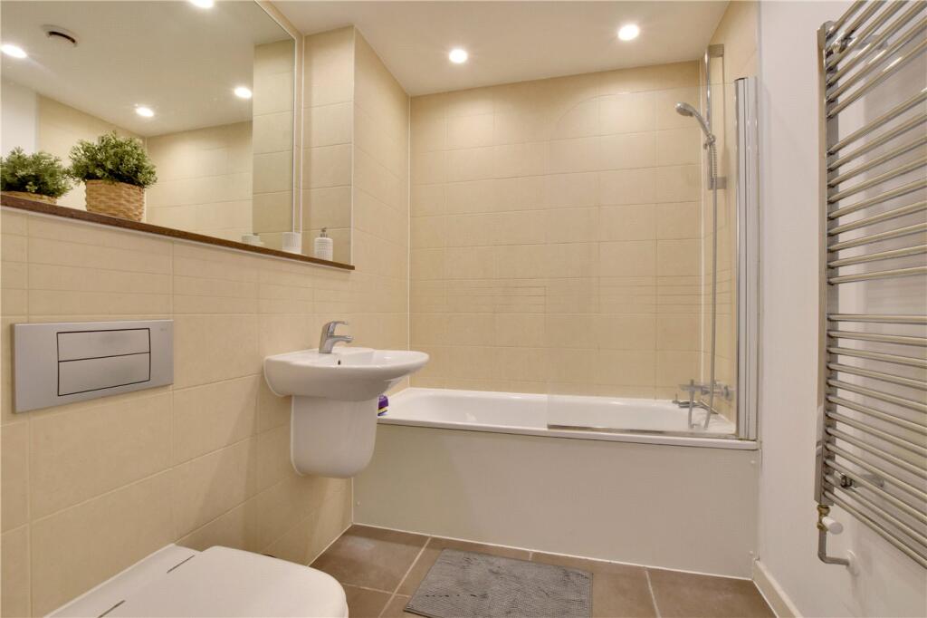 Apartment in London, Royal Borough of Greenwich - View 5
