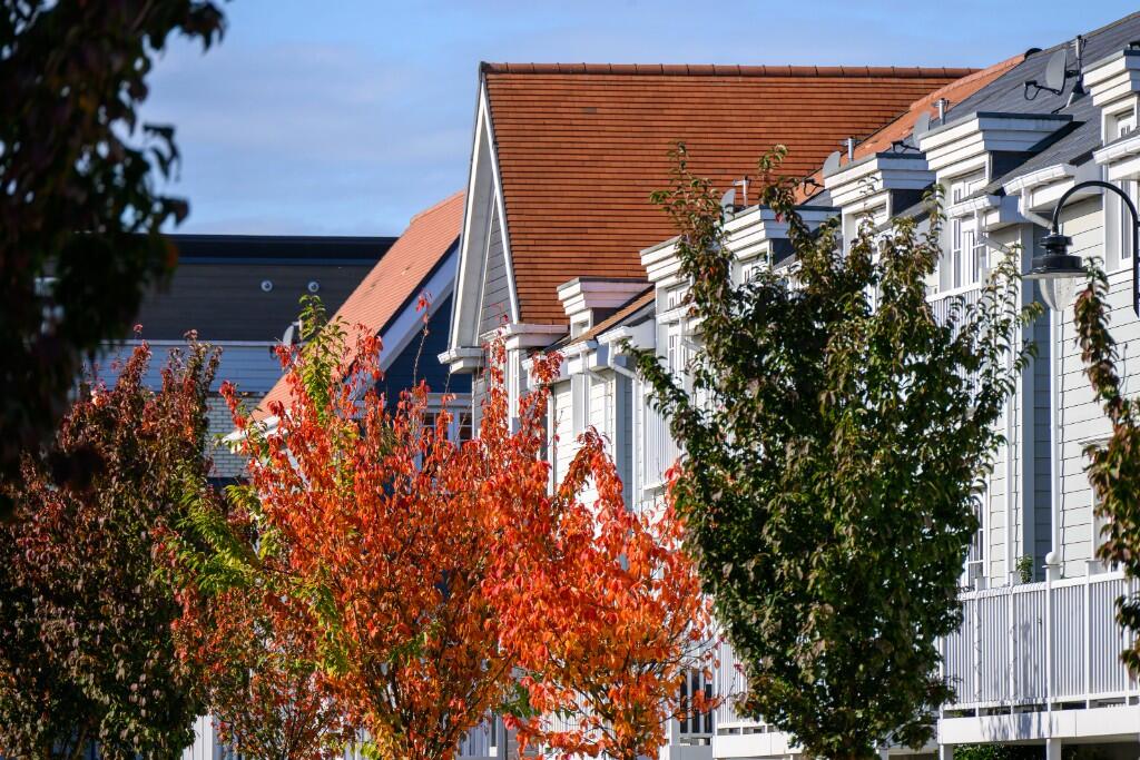 Main image of property: Green Park Village & Bankside Gardens,
50 Flagstaff Road,
Reading,
RG2 6BU

