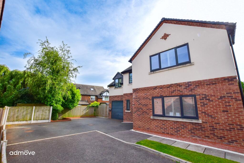 Main image of property: London Road, Stretton, WA4